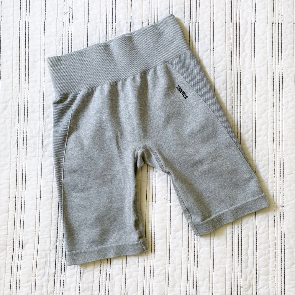 Gymshark Cycling Flex Bike Shorts in Heather Grey and Black Logo size Small - Picture 2 of 6
